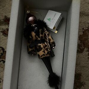 De Carlini Leopard Print Ornament with Black Accents